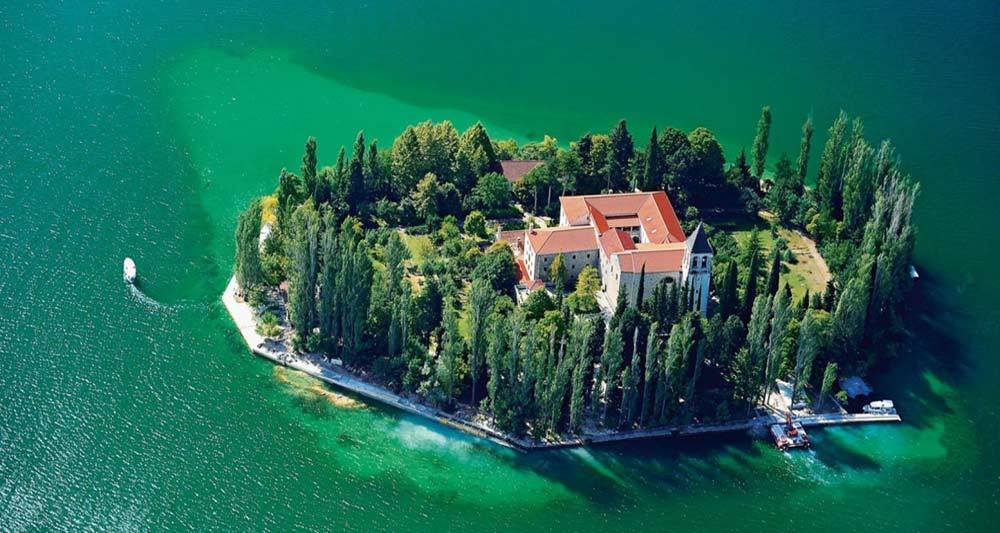 Croacia destino de alquiler de barcos